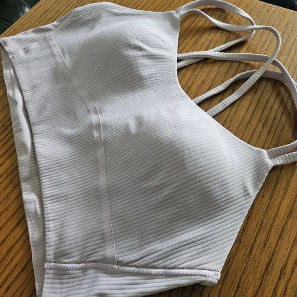 Lululemon Like A Cloud Sports Bra - Picture 3 of 5
